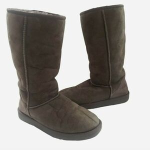 UGG Boots Classic Tall 5815 Womens 7 Leather Suede Sheepskin